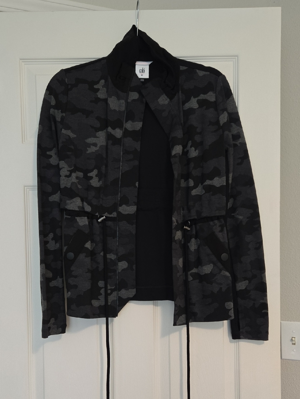 Like New Camo Cabi Long Sleeved Jacket